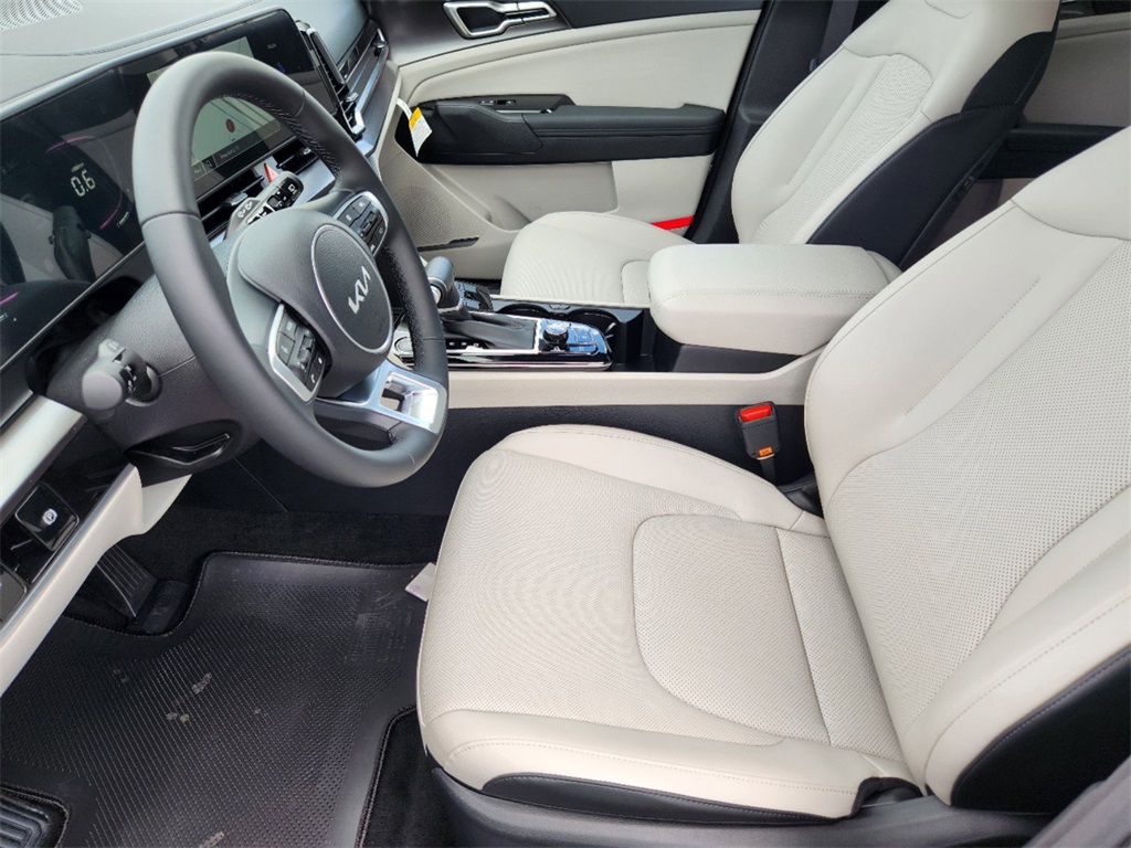 2025 Kia Sportage EX - 8