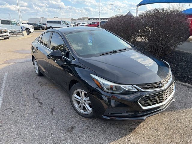 2017 Chevrolet Cruze LT Sedan FWD