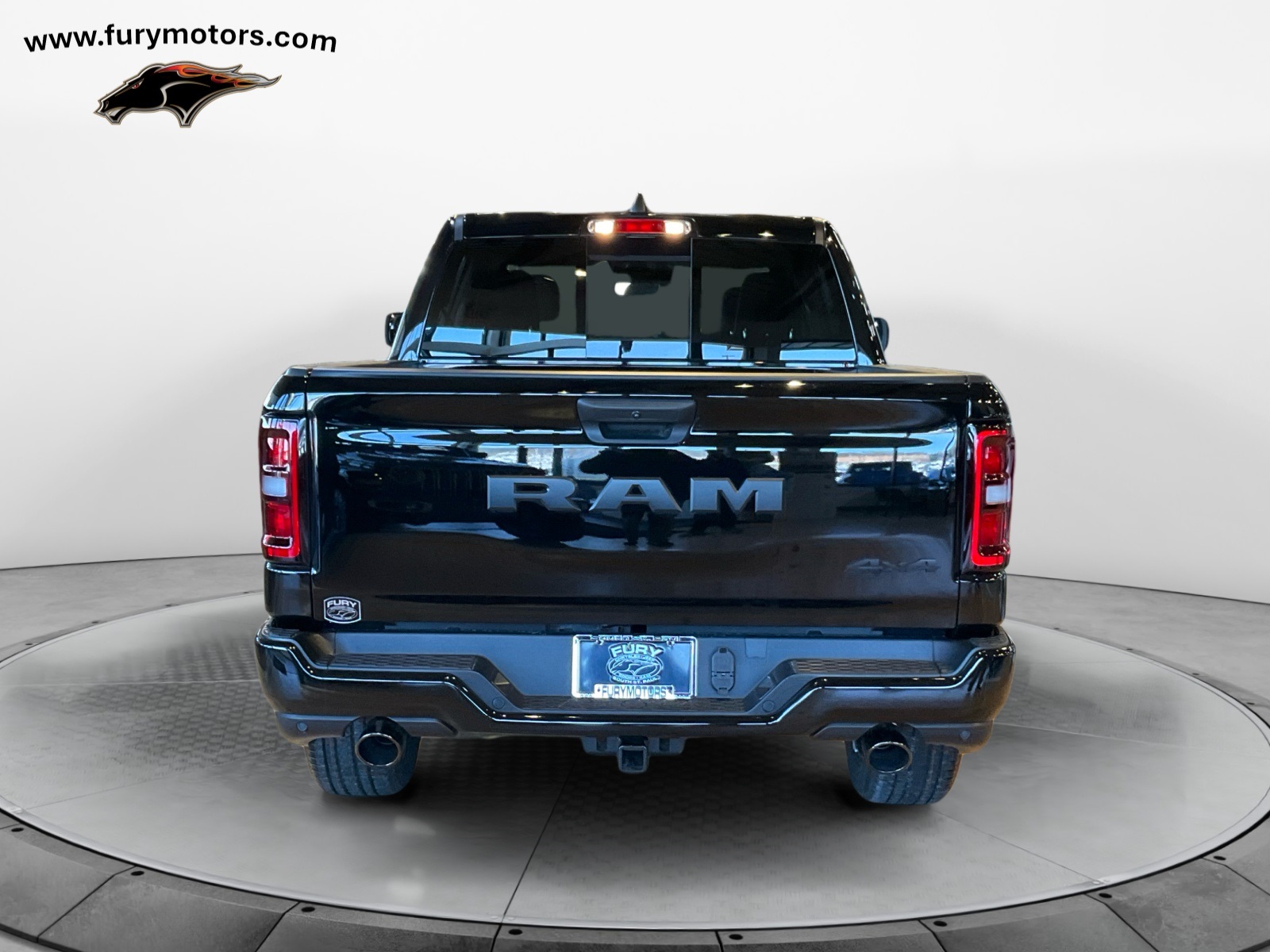 2026 RAM 1500 Express Crew Cab 4WD