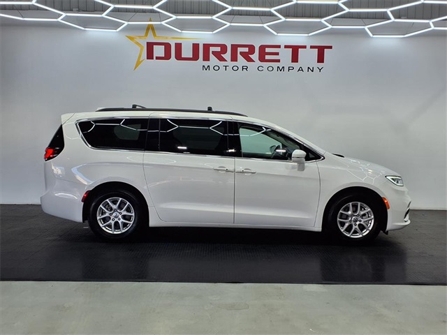 2022 Chrysler Pacifica Touring L - 5