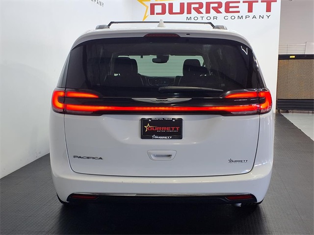 2022 Chrysler Pacifica Touring L - 7