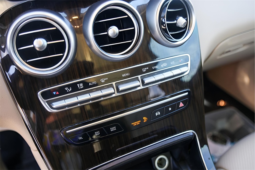 Used Car 2021 Mercedes-benz Glc  Glc 300 For Sale Under $25,000 In Austin, Texas