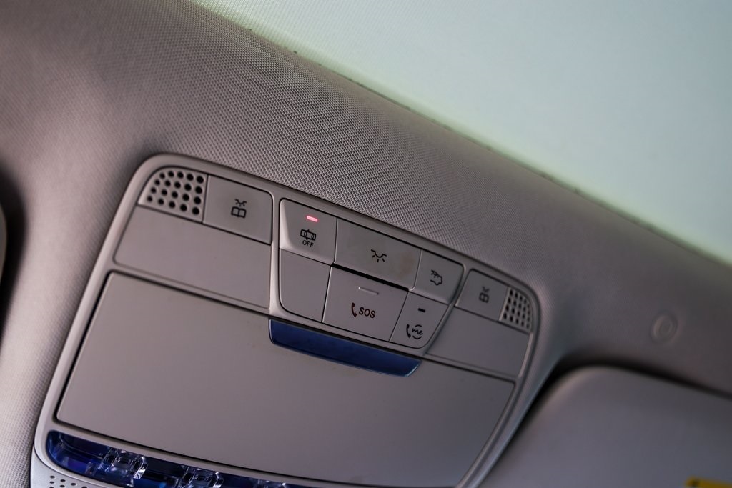 Used Car 2021 Mercedes-benz Glc  Glc 300 For Sale Under $25,000 In Austin, Texas