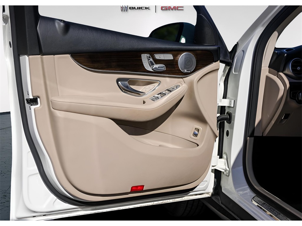 Used Car 2021 Mercedes-benz Glc  Glc 300 For Sale Under $25,000 In Austin, Texas