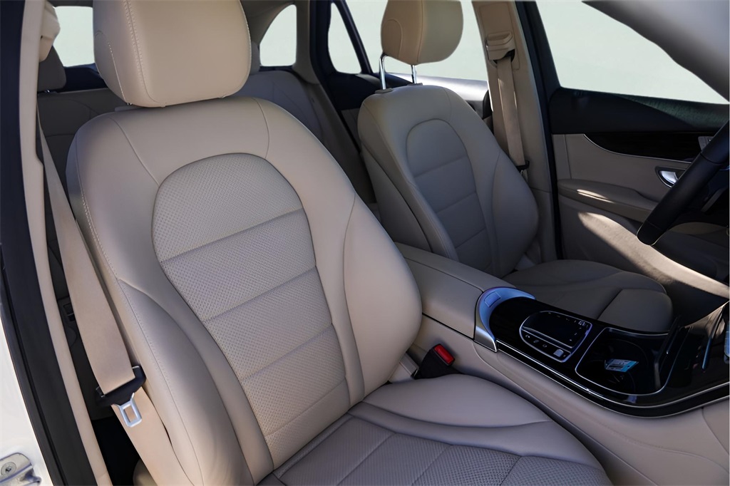 Used Car 2021 Mercedes-benz Glc  Glc 300 For Sale Under $25,000 In Austin, Texas