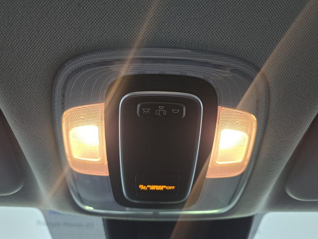 Thumbnail: 2024 Hyundai Elantra - 10