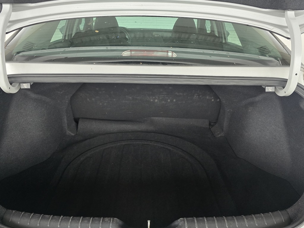 Thumbnail: 2024 Hyundai Elantra - 25