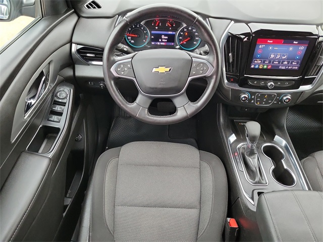 2022 Chevrolet Traverse LT Blue at AutoSavvy Houston Southwest