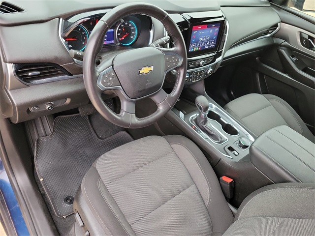 2022 Chevrolet Traverse LT Blue at AutoSavvy Houston Southwest