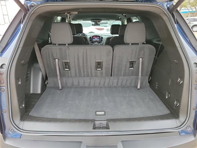 2022 Chevrolet Traverse LT Blue at AutoSavvy Houston Southwest