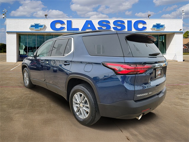 2022 Chevrolet Traverse LT Blue at AutoSavvy Houston Southwest