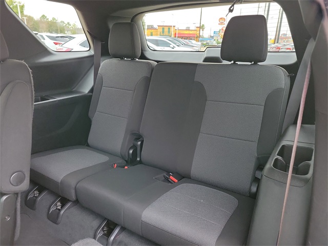 2022 Chevrolet Traverse LT Blue at AutoSavvy Houston Southwest