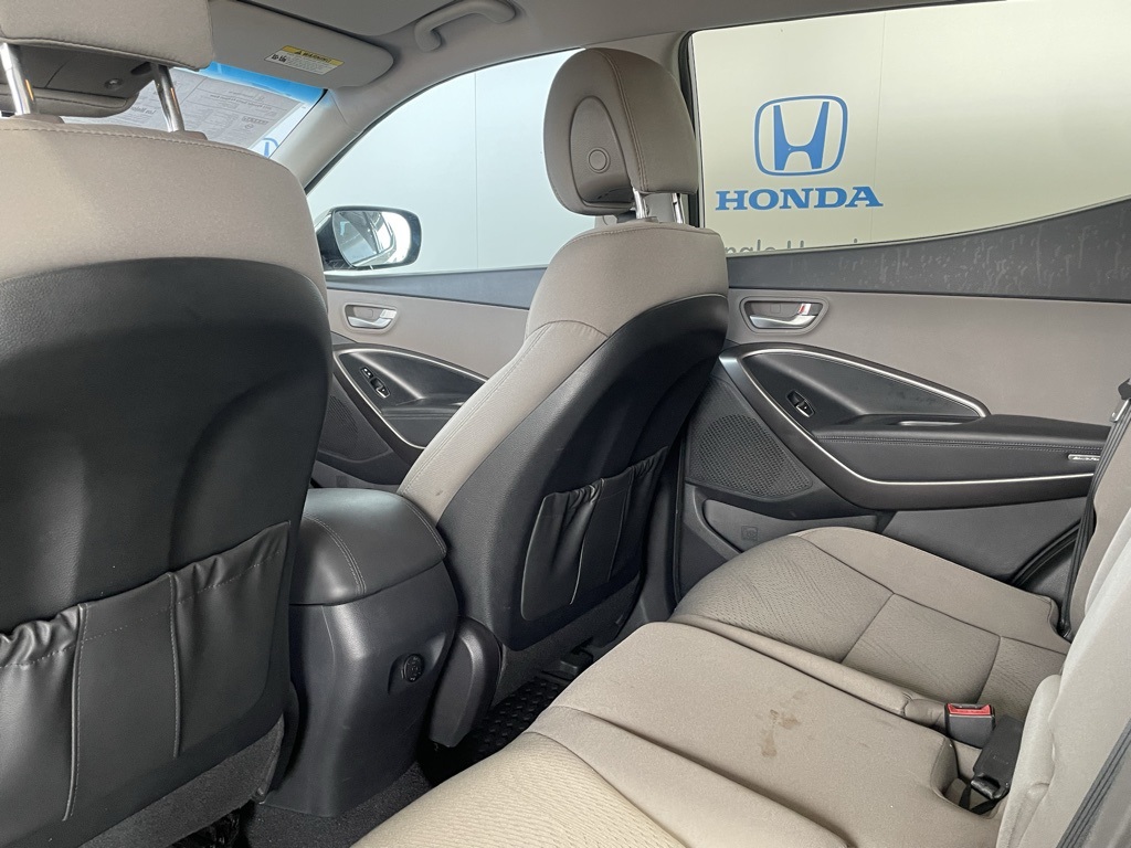 Thumbnail: 2013 Hyundai Santa Fe - 14