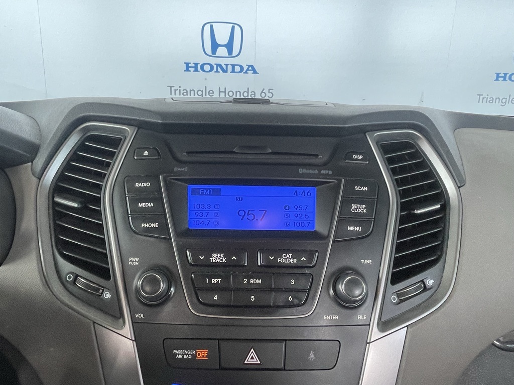 Thumbnail: 2013 Hyundai Santa Fe - 28