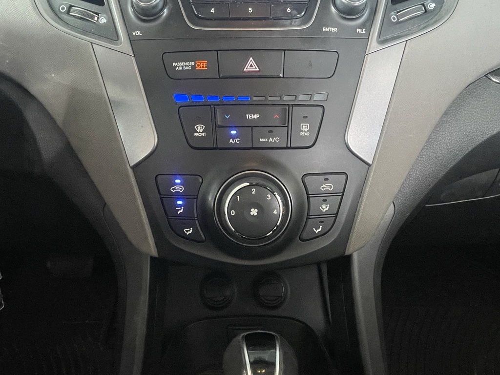 Thumbnail: 2013 Hyundai Santa Fe - 29