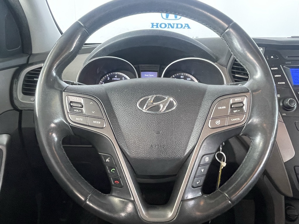 Thumbnail: 2013 Hyundai Santa Fe - 31