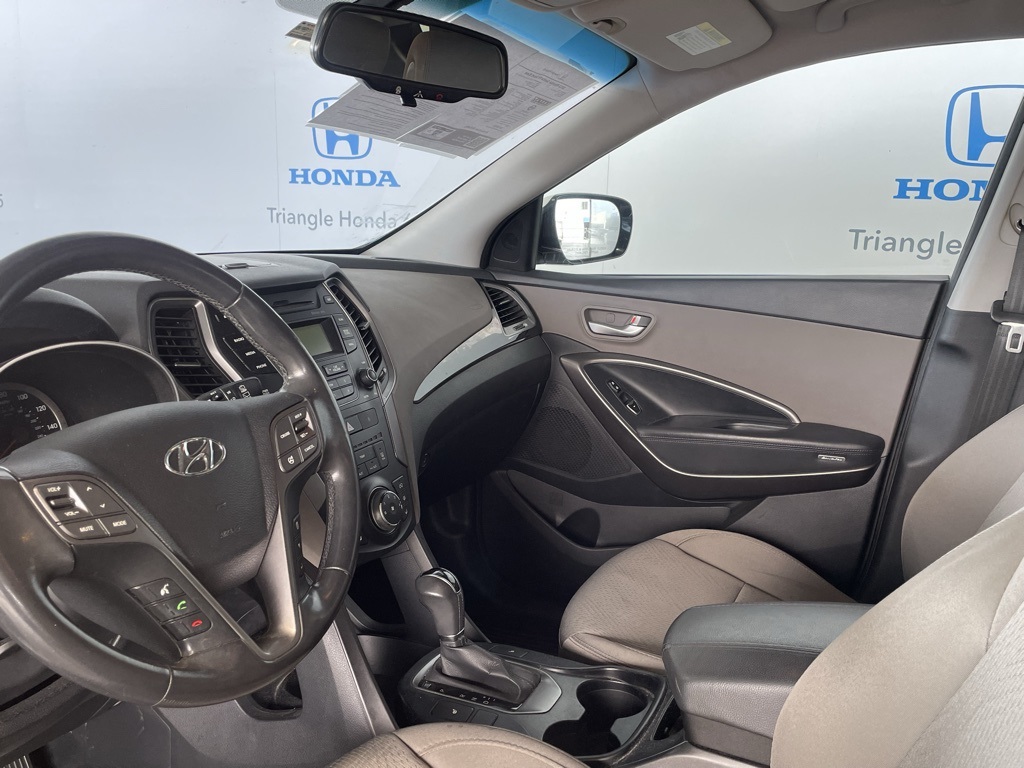 Thumbnail: 2013 Hyundai Santa Fe - 9