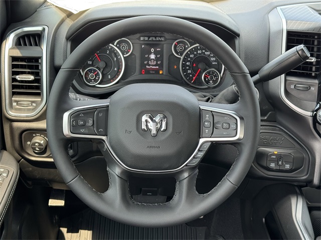 2025 Ram 2500 Big Horn - 10