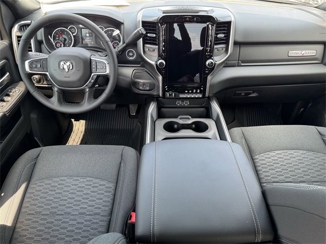 2025 Ram 2500 Big Horn - 8