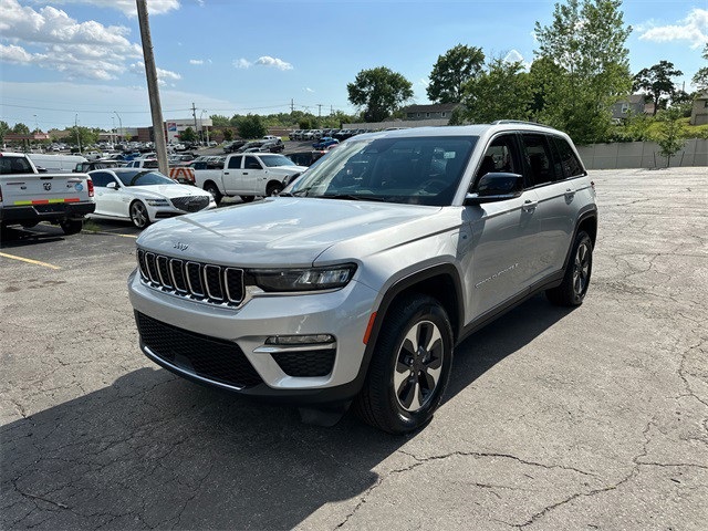 Certified 2023 Jeep Grand Cherokee 4xe with VIN 1C4RJYB67PC624472 for sale in Kansas City