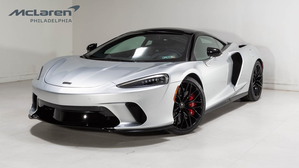 /2023 Mclaren GT