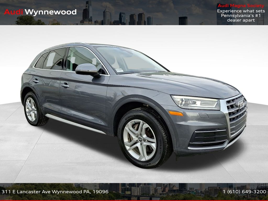 2019 Audi Q5 quattro Premium 45 TFSI