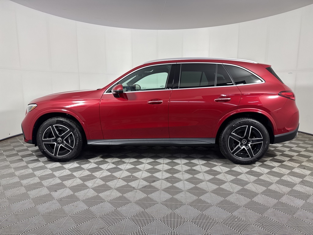 2026 Mercedes-Benz GLC 300 4MATIC