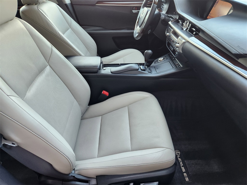 2013 Lexus ES 350 Gray at Monument Chevrolet