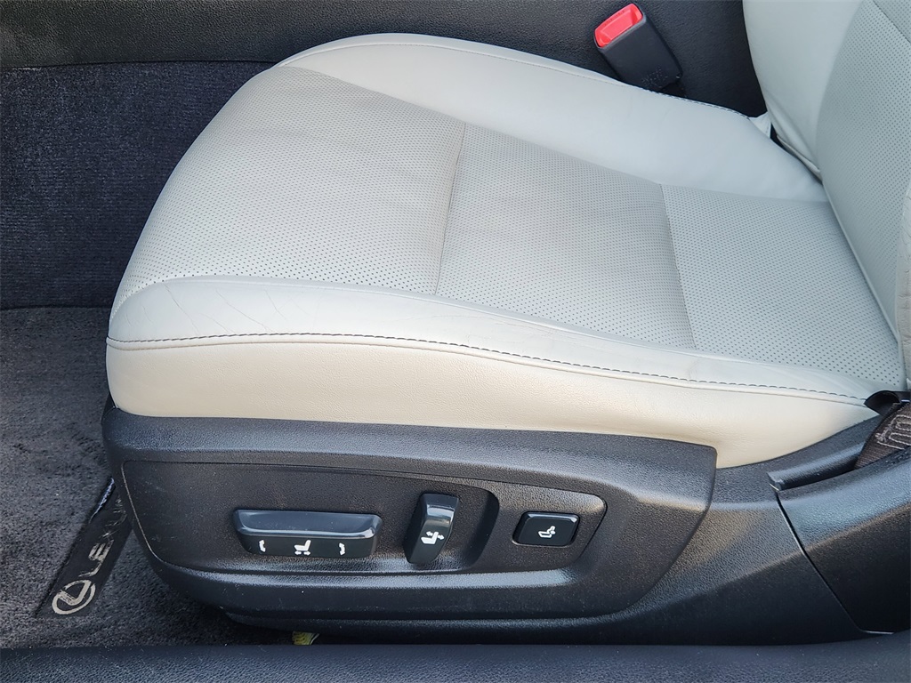 2013 Lexus ES 350 Gray at Monument Chevrolet