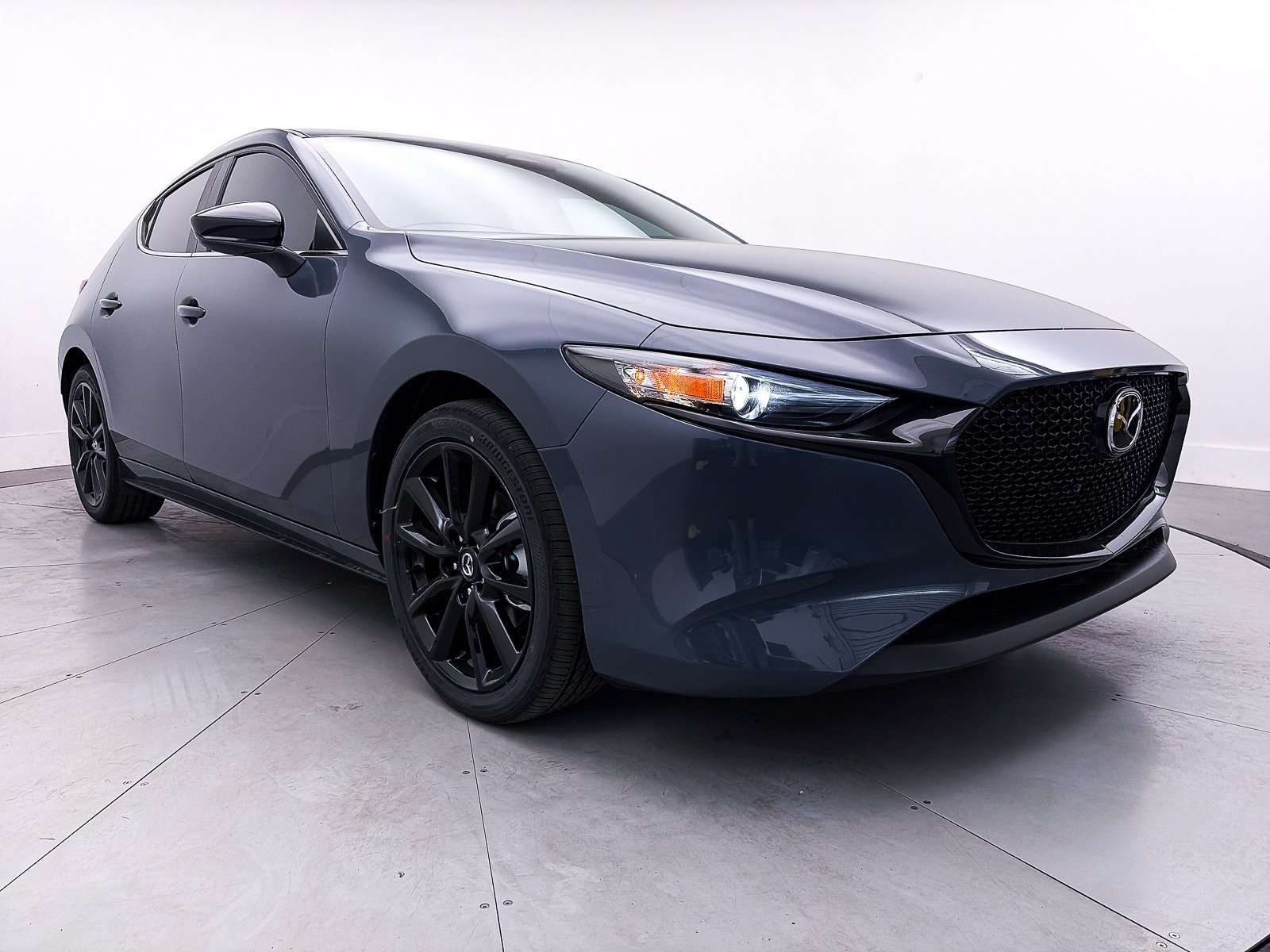 2026 Mazda MAZDA3 2.5 S Carbon Edition AWD