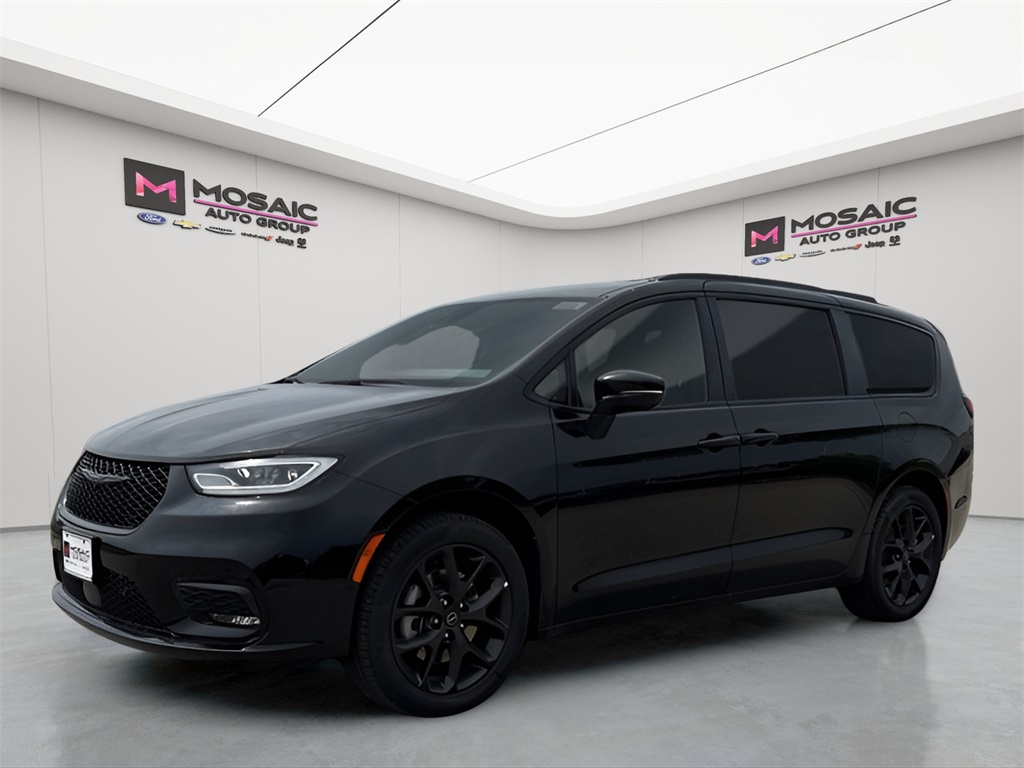2025 Chrysler Pacifica