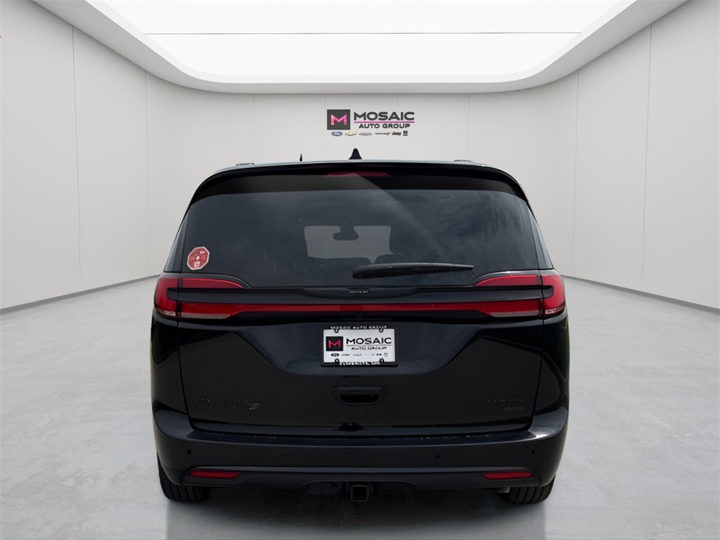2025 Chrysler Pacifica