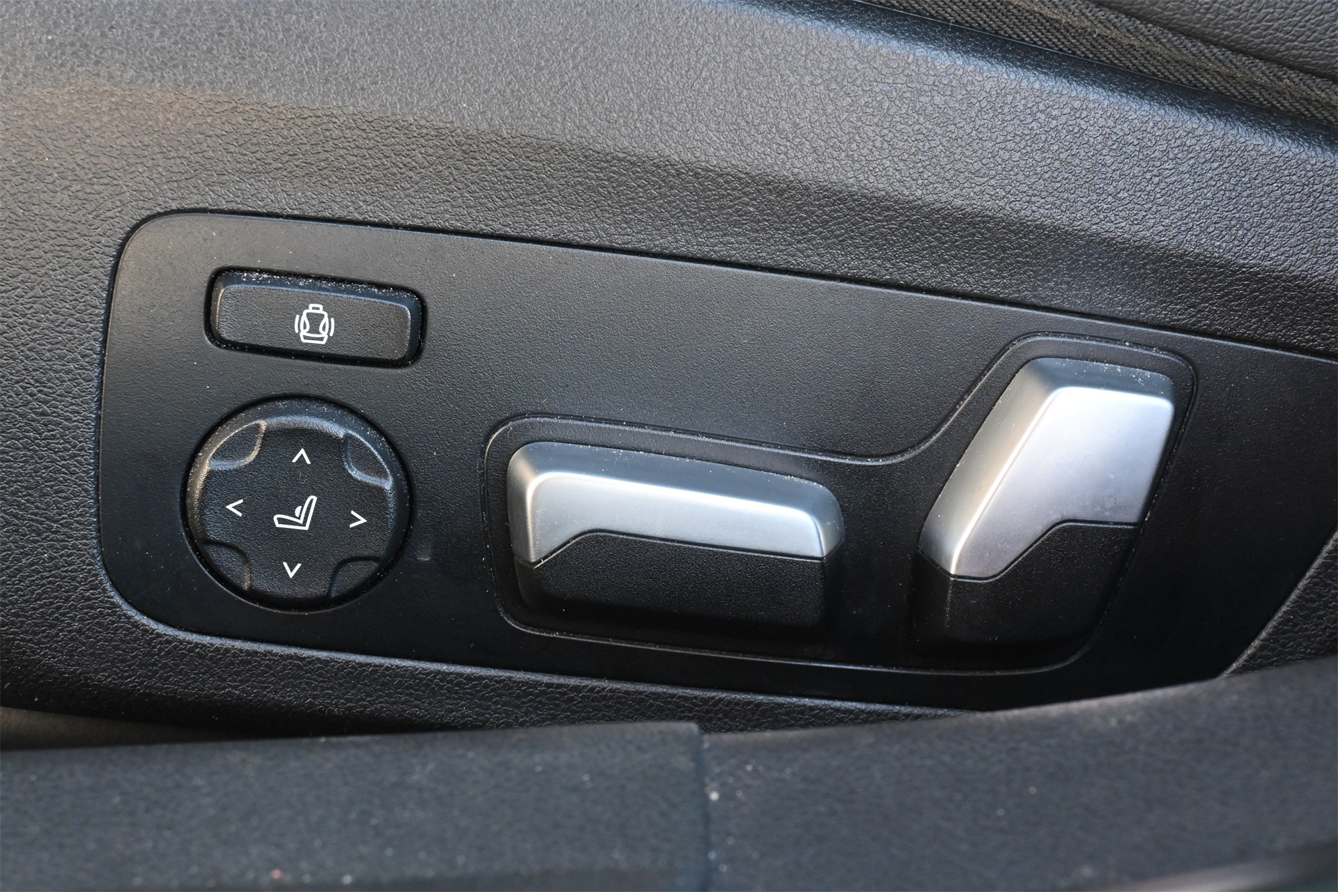 2020 BMW 3 Series 330i White at Toyota of Victoria