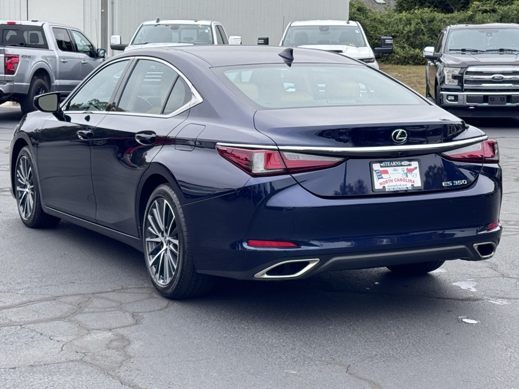 LexusES15