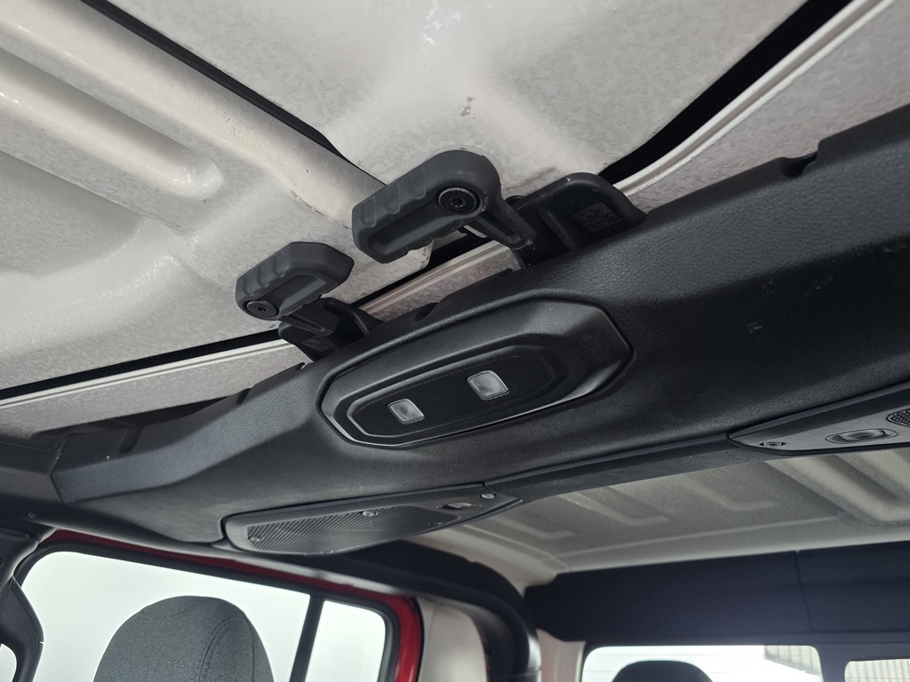 Thumbnail: 2024 Jeep Gladiator - 12