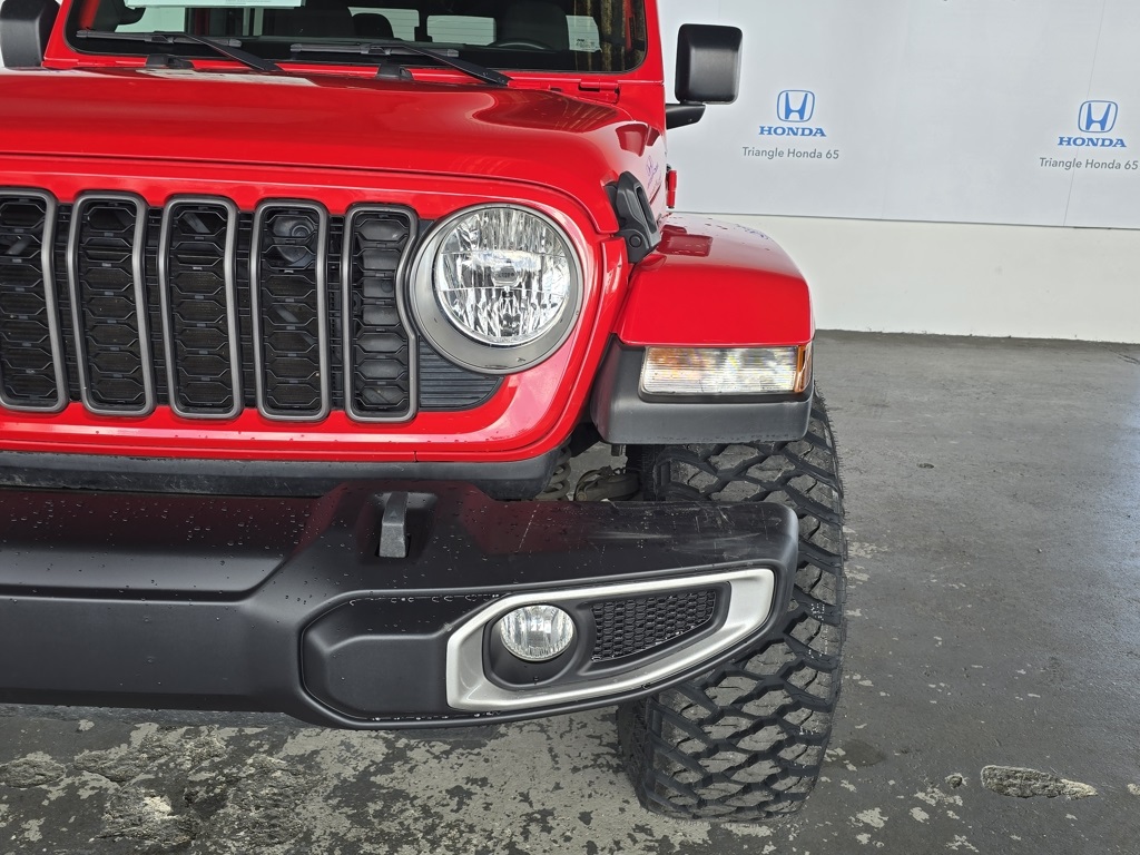 Thumbnail: 2024 Jeep Gladiator - 29