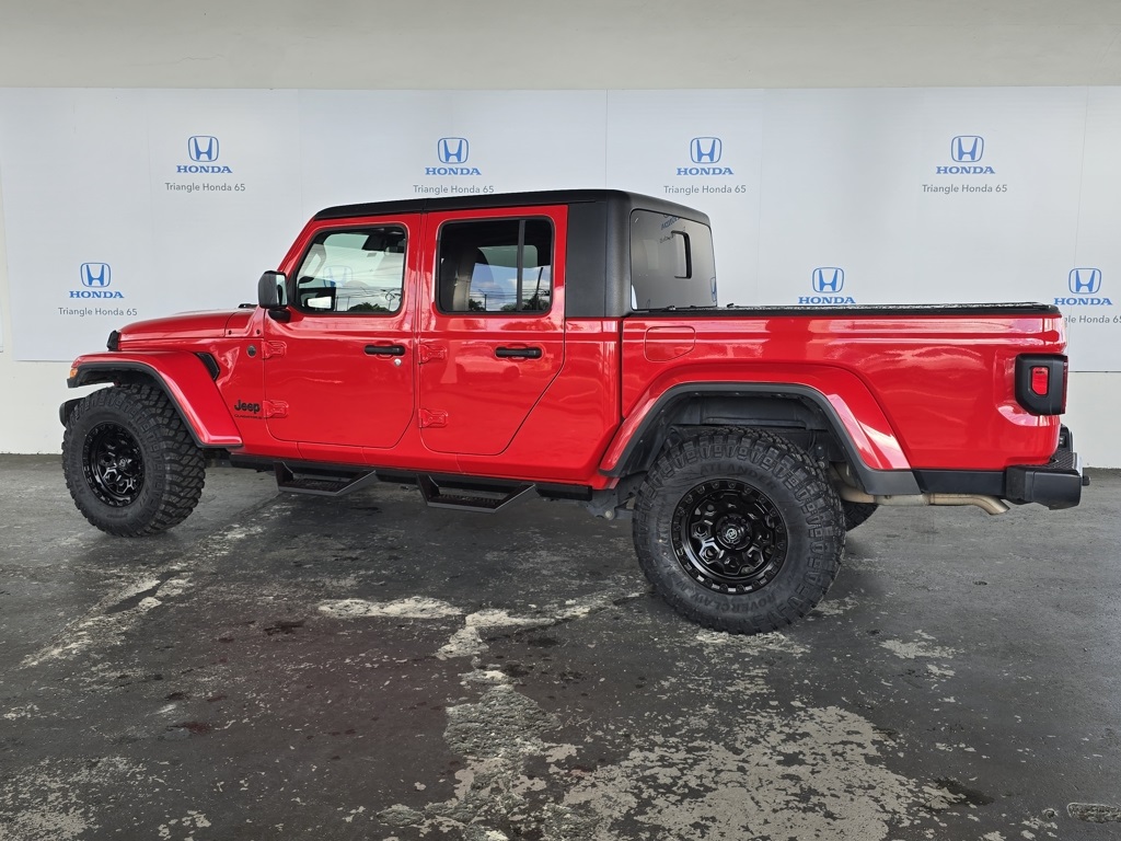 Thumbnail: 2024 Jeep Gladiator - 4