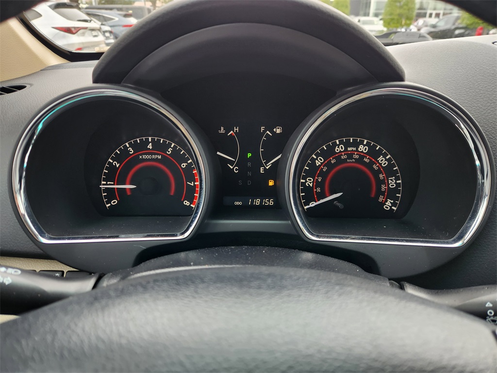 2011 Toyota Highlander SE White at Emmons Autoplex