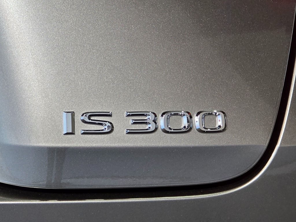 Thumbnail: 2025 Lexus IS - 11