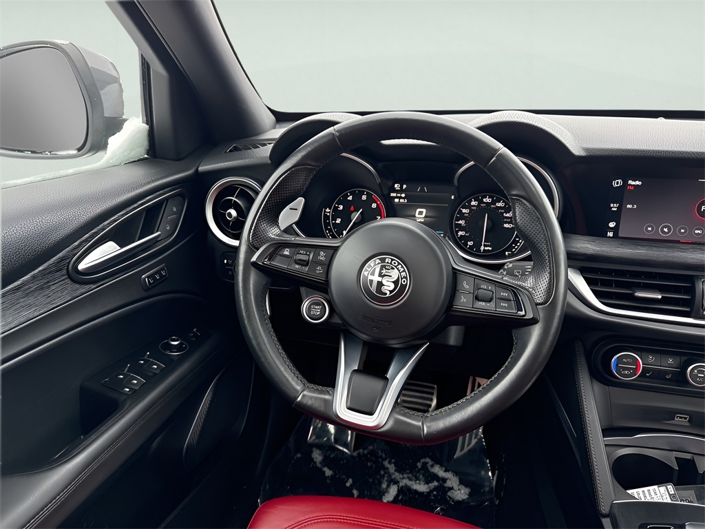 2022 Alfa Romeo Stelvio