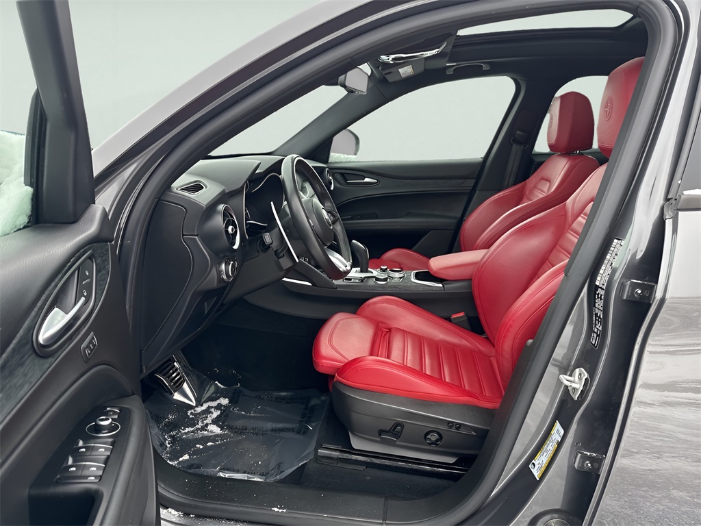 2022 Alfa Romeo Stelvio