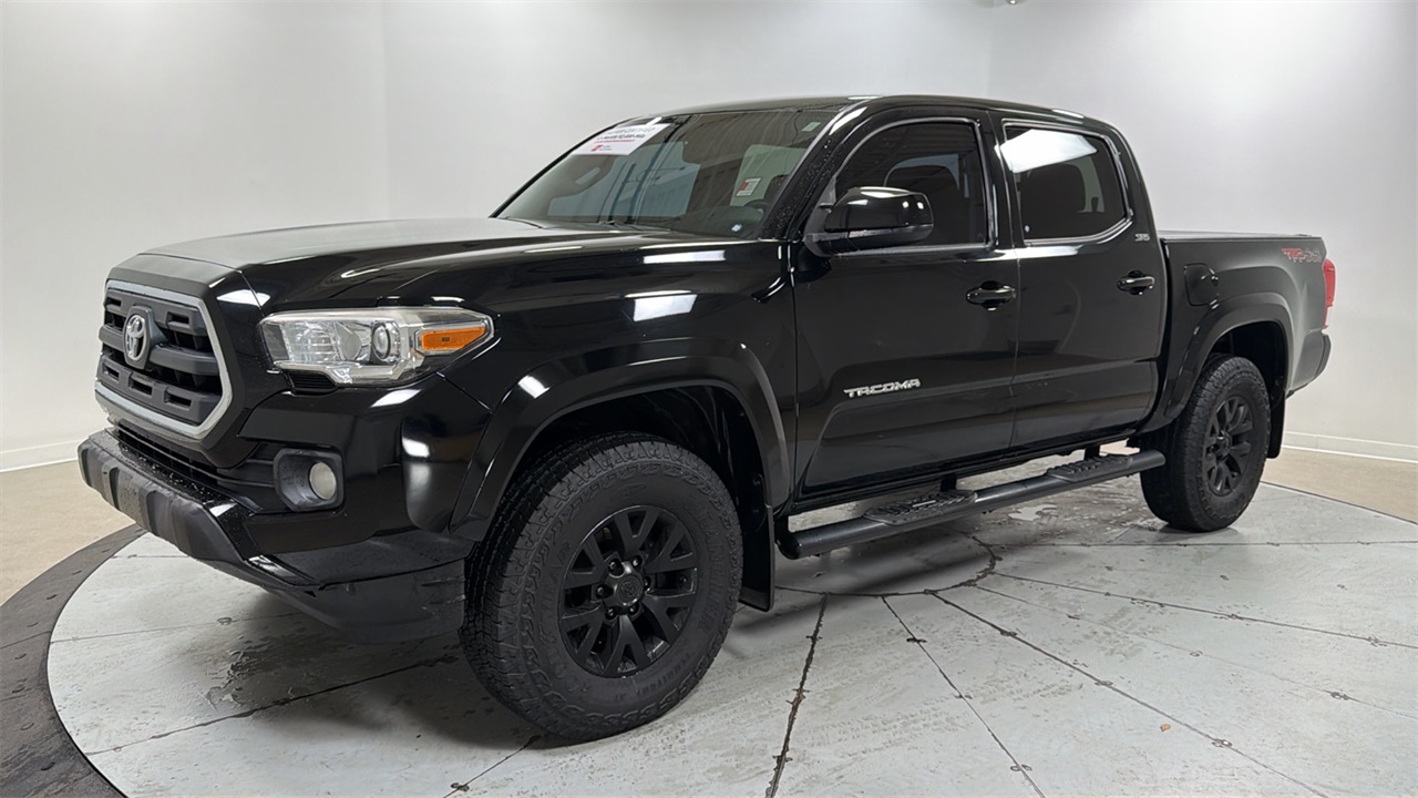 2017 Toyota Tacoma SR5 V6 Double Cab 4WD