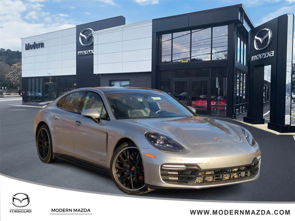2019 Porsche Panamera GTS AWD
