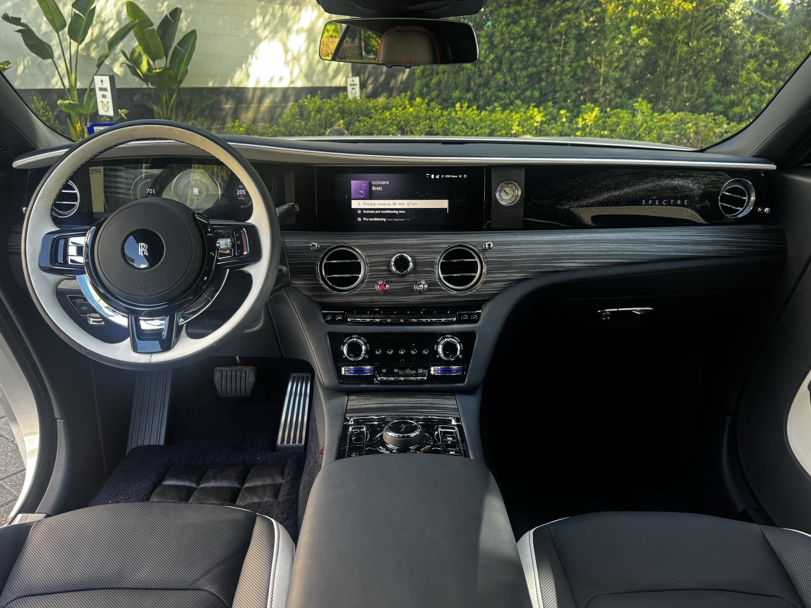 2024 Rolls Royce Spectre RR photo 3