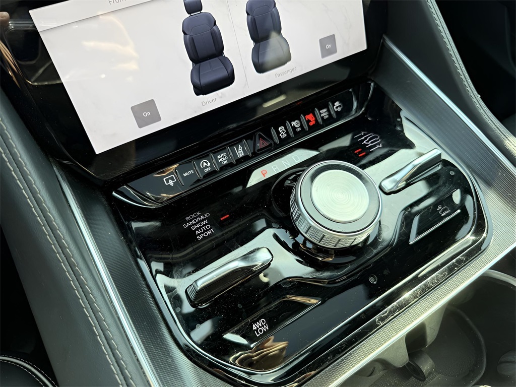 2024 Grand Wagoneer L Grand Wagoneer L