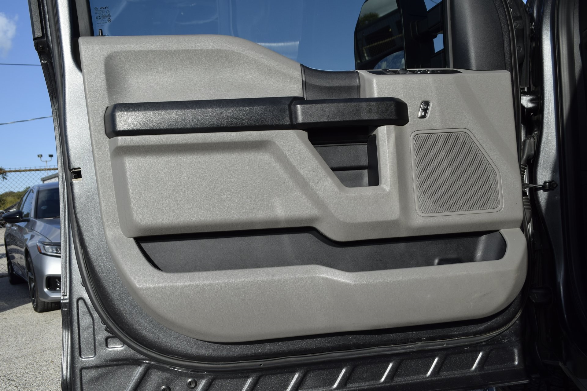 2020 Ford F-250SD XL Gray at Autostrade