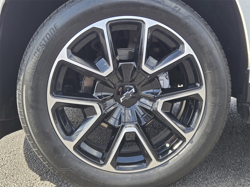 2024 Chevrolet Tahoe RST - 9