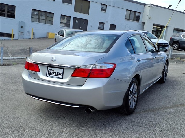 Used 2014 Honda Accord LX with VIN 1HGCR2F31EA116214 for sale in Fenton, MO