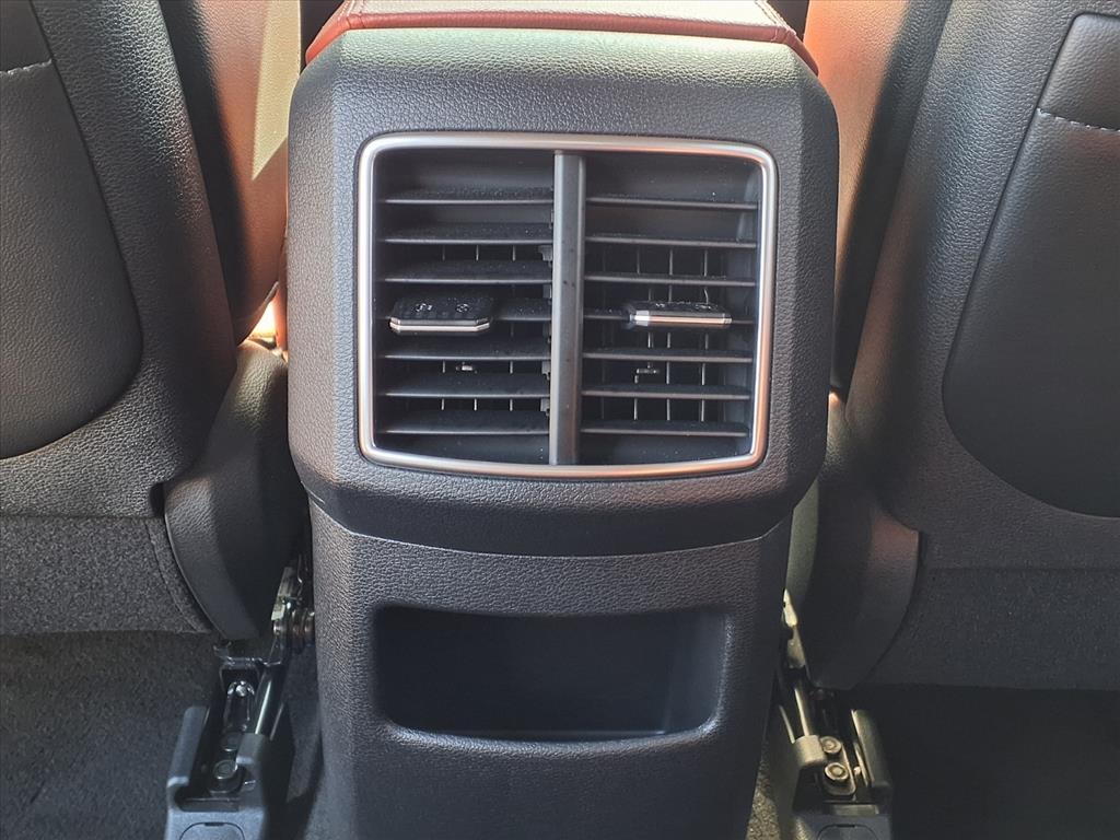 2025 Kia Sportage SX-Prestige - 10