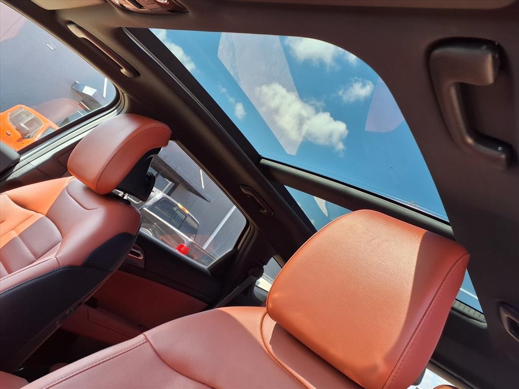 2025 Kia Sportage SX-Prestige - 7